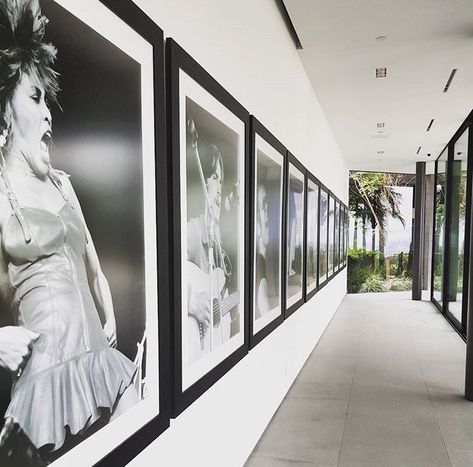 Hallway With Artwork, Family Photo Hallway, Gallery Corridor, Restoration Hardware Bedroom, Hallway Gallery Wall, Photowall Ideas, Hallway Inspiration, Art Gallery Interior, Galleria D'arte