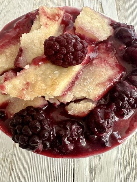 Southern Old-Fashioned Blackberry Cobbler - Aletia DuPree Old Fashioned Blackberry Cobbler, Blueberry Grunt, Blackberry Cobbler Recipe, Canadian Recipes, Blackberry Cobbler, Cobbler Recipe, Canadian Food, Blueberry Recipes, Wild Blueberries