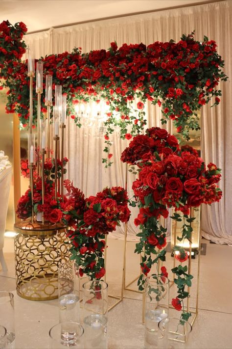 Red Roses Decoration Wedding, Romantic Red Wedding Decor, Red And Gold Wedding Backdrop, Red Roses Party Theme Decoration, Red Rose Wedding Backdrop, Red Roses For Wedding, Red Rose Wedding Theme Decor, Red White And Gold Wedding Decorations, Red Roses Themed Birthday Party