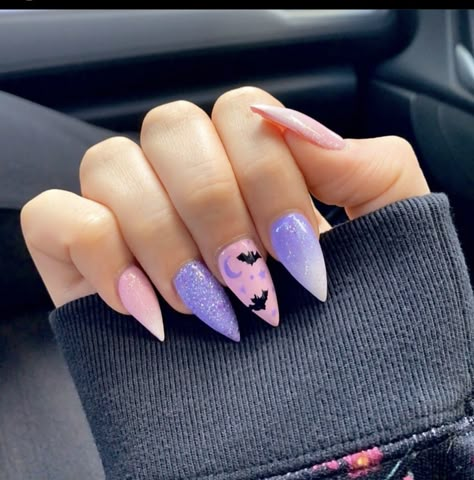 Halloween Pastel Nails, Gothic Spring Nails, Goth Nails Square, Pastel Goth Nails, Boring Nails, Bat Nails, Ideas Uñas, Witch Crafts, Pastel Halloween