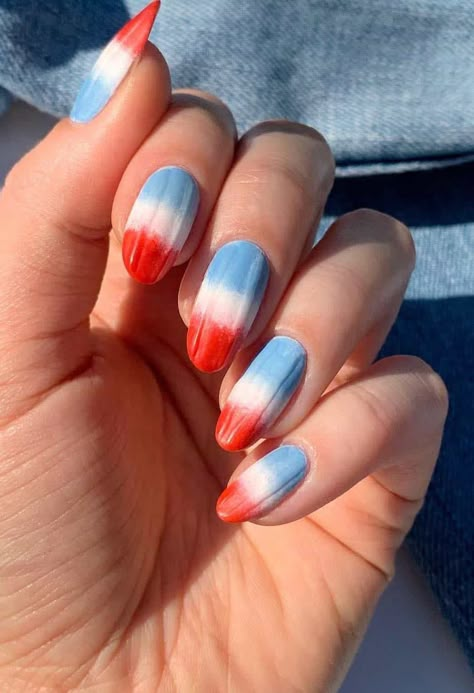 Memorial Day Nails, Red White And Blue Nails, 4th Of July Nail Designs, White And Blue Nails, July Nail Designs, July 4th Nails, Firework Nail Art, 4th Nails, Firework Nails