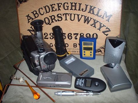 pics of ghost hunting tools | The Truth About Ghost Hunting Tools Camp Redwood, Ghost Hunting Tools, Cryptidcore Aesthetic, Paranormal Aesthetic, Kei Visual, Hunting Tools, Catty Noir, Supernatural Beings, Paranormal Investigation