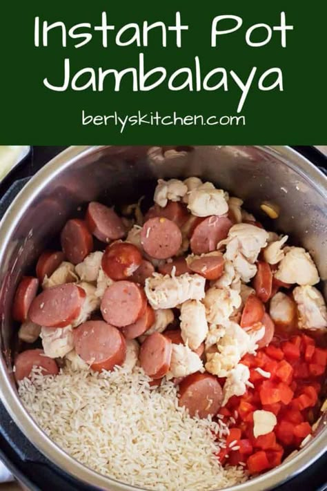 Sausage Chicken Rice, Jambalaya Instant Pot, Sausage And Chicken Jambalaya, Instant Pot Jambalaya, Jambalaya Recipe Easy, Chicken Jambalaya, Pork Chops And Gravy, Jambalaya Recipe, Instant Pot Meals