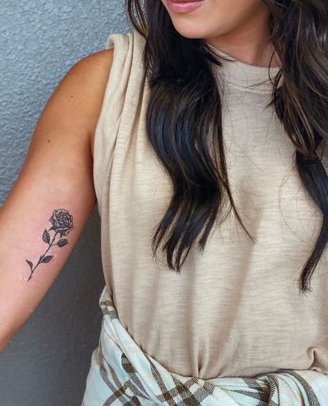 Rose Tattoo Inner Arm Placement Cystic Fibrosis Awareness Women Rose Tattoo Arm, Rose Tattoo On Bicep, Rose Tattoo Bicep, Rose Tattoo Arm Upper, Tattoo Placement For Women Arm, Tattoo Inner Bicep Woman, Inner Arm Rose Tattoos For Women, Upper Arm Rose Tattoo, Rose Inner Arm Tattoo