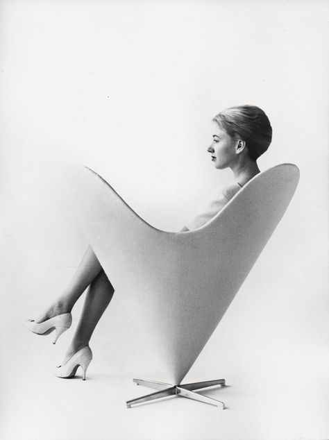 PANTON-ARCHIVE,-Publicity-photograph-of-the-K3-Hea Drop Chair, Sculptural Furniture, Panton Chair, Ball Chair, Verner Panton, First Photograph, People Sitting, Fabric Upholstery, Runway Models