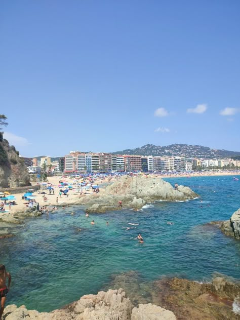 Lloret De Mar Spain, Lloret De Mar Aesthetic, Mar Aesthetic, Aesthetic Summer Pictures, Travel Manifestation, Beny Jr, Spain Ibiza, Ig Icons Highlights Aesthetic, Spain Aesthetic