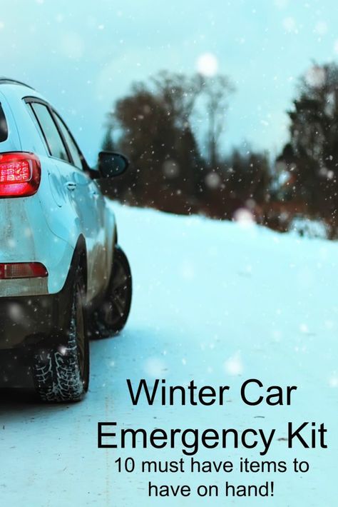 How to Create a Winter Car Emergency Kit Car Emergency Kit List, Winter Car Kit, Winter Emergency Car Kit, Car Survival Kits, Emergency Car Kit, Car Organizers, Car Emergency Kit, Organizers Storage, Emergency Survival Kit