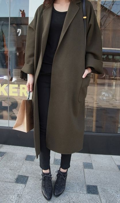 Olive <3 Big Coat, Khaki Coat, Coat Outfit, Cold Weather Fashion, Green Coat, Coat Outfits, 가을 패션, Looks Style, Mode Inspiration