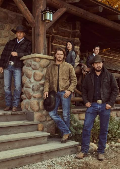 Yellowstone Show, Yellowstone Cast, Yellowstone Merchandise, Yellowstone Outfits, Yellowstone Rip, Cowboy Outfit For Men, Yellowstone Tv Show, Dutton Family, Yellowstone Ranch