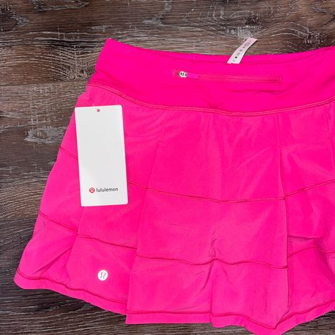 Sporty Pink Lululemon Bottoms, Pink Lululemon Shirt, Lululemon Pink Swiftly Tech, Pink Lululemon Skirt, Neon Lululemon, Lululemon Rival Skirt, Pink Milkshake Lululemon, Lululemon Outfit Ideas, Lululemon Outfit Fashion