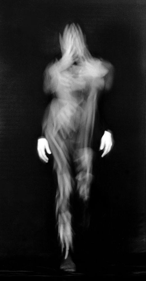 Distortion Photography, Movement Photography, Pinhole Photography, Blur Photography, Motion Photography, 타이포그래피 포스터 디자인, Multiple Exposure, Experimental Photography, Figure Photography