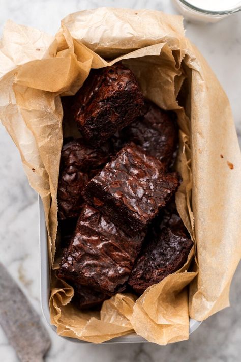 Vegan Small Batch 'Brown Butter' Brownies Dairy Free Egg Free Brownies, Brownie Recipes Vegan, Small Batch Vegan Desserts, Vegan Gf Brownies, Egg Free Brownies, Brownies Without Eggs, Thick Brownies, Vegan Pumpkin Bars, Quick And Easy Brownies