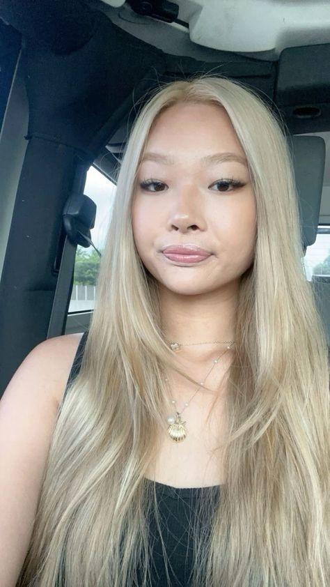 Blonde Hair Red Skin Tone, Devon Aoki Blonde, Short Blonde Asian Hair, Blond Hair Asian, Asian Girl Blonde Hair, Blonde On Pale Skin, Asian Platinum Blonde Hair, Ash Blonde Hair Asian, Dirty Blonde To Blonde Balayage