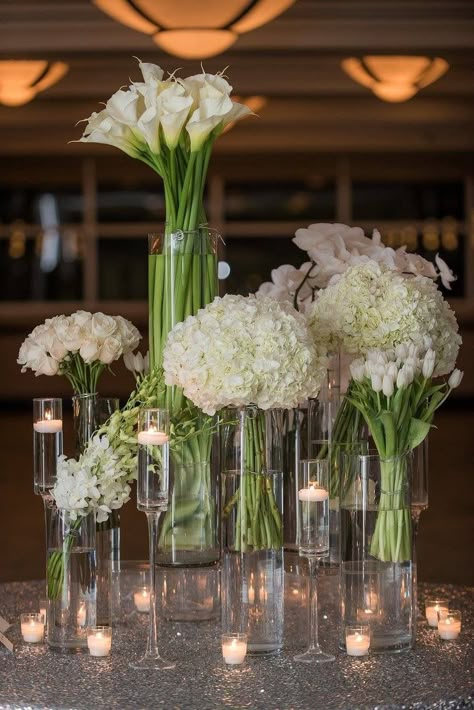 Calla Lily Table Decorations, White Lily Wedding Decorations, Orchids Wedding Decorations, Round Table Scape Wedding, Glamour Wedding Decorations, Lily Wedding Centerpieces, Bedroom Window View, Calla Lily Centerpiece, Calla Lily Arrangement