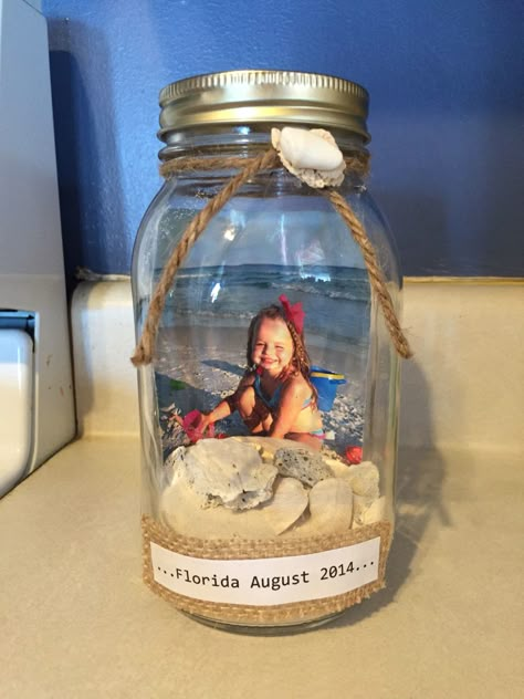 Vacation Memories in a Jar Beach Keepsake Ideas For Kids, Beach Sand Keepsake In A Jar, Beach Jars Memory, Beach Sand Jars Vacation Memories, First Beach Trip Keepsake, Beach Sand Memory Jar, Sand In Bottle Ideas, Sand Jar Ideas Vacation Memories, Diy Seashell Crafts Vacation Memories