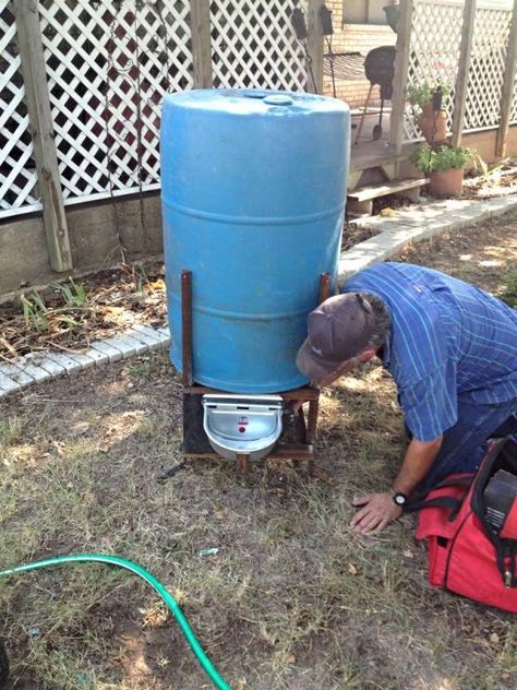 Sheep Water Trough, Water Trough For Goats, Livestock Water Trough Ideas, Pig Trough Ideas, Sheep Feeders Ideas, Goat Mineral Feeder Diy, Goat Water Trough, Pig Water Trough, Goat Waterer Ideas