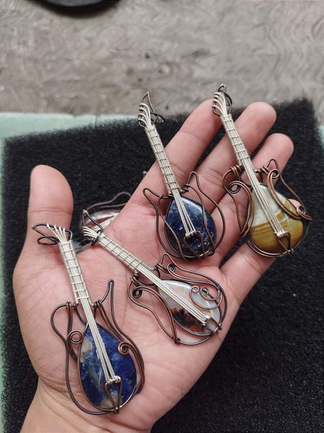 Lapidary Jewelry, Wire Art Jewelry, Wire Creations, Wire Wrapped Stone Jewelry, Magical Accessories, Pendant Ideas, Wire Wrapping Stones, Cool Crafts, Art Patterns