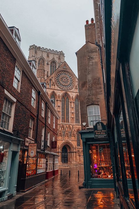 Minster gate in york York At Christmas Uk, York Uk Christmas, England At Christmas, York England Christmas, York Christmas Market, London 80s, Christmas England, November Moodboard, Uk Travel Itinerary