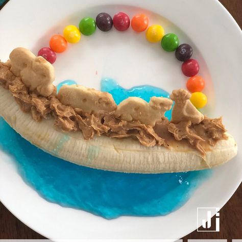 Church Snacks For Kids, Noah’s Ark Craft, Noah Ark Craft, Noah's Ark Snack, Noahs Ark Vbs, Noah's Ark Craft, Noahs Ark Activities, Bible School Snacks, Noahs Ark Craft