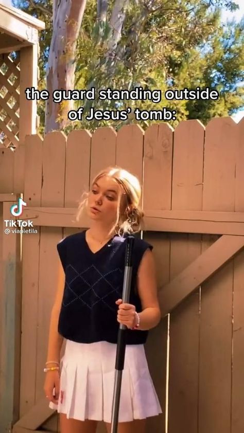 Ideas To Evangelize, Christian Comedy If Bible Characters Had Iphones, Fun Christian Things To Do, Funny Christian Memes Hilarious, Funny Christian Tik Tok Videos, Christian Funny Quotes, Jesus Funny Humor, Bible Humor Hilarious, Christian Memes Funny