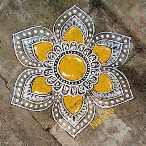 Rangoli On Road, Free Hand Rangoli Designs With Colours, Entrance Rangoli, Kalka Design, Motivational Stories In Tamil, Colourful Rangoli, Colour Kolam, Very Easy Rangoli Designs, Rangoli Designs Photos