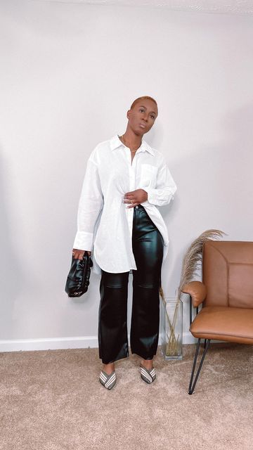 Jodie on Instagram: "Bringing out my favorite pair of pleather (faux leather) pants and honestly the only ones I own. These are mango from last year and a bit altered (I cut the hems 🤷🏽‍♀️🤷🏽‍♀️). They’re not in stock but there’s an option to sign up for restocks. ➖➖➖ Details Shirt @hm Pants @mango Sandals @zara Bag @amazonfashion . . . . . . . . . #fallfashion #falltransitionoutfit #casualstyle #casualoutfit #blackandwhiteoutfit" Mango Sandals, Oversized White Shirt, Zara Bag, Fall Transition Outfits, Zara Bags, Faux Leather Pants, White Shirt, Casual Style, Leather Pants