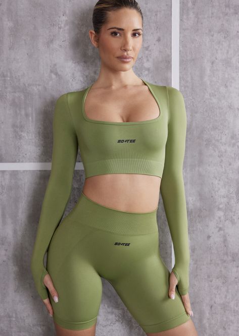 Full Sleeve Crop Top, Long Sleeve Activewear, New Mindset, Black Backless Dress, Gym Floor, Seamless Top, Dress Bra, Bride Clothes, Active Wear Shorts