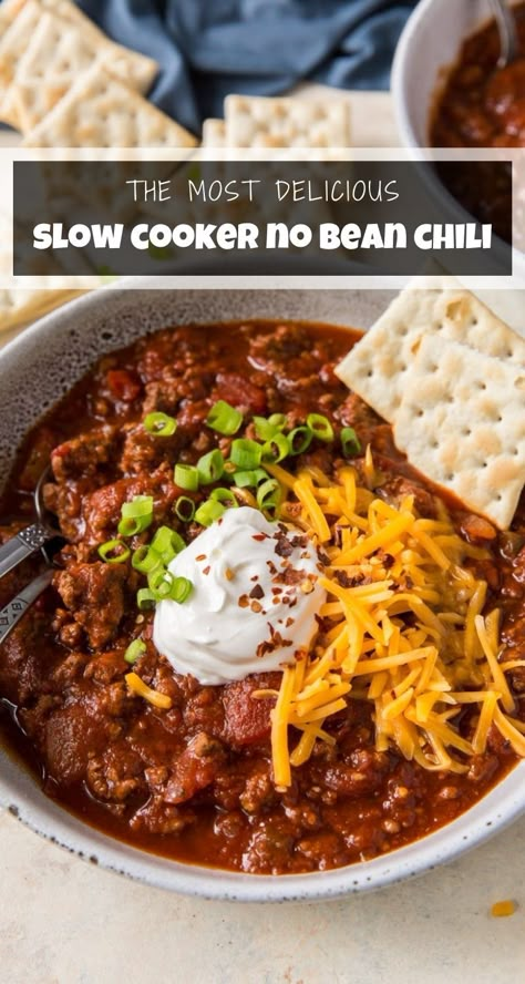 Easy No Bean Chili, No Bean Chili Recipe, Beanless Chili Recipe, Slow Cooker Chili Recipe, Recipe Tomato, Bean Chili Recipe, Chili Chili, Play Dough Mats, Chili Recipe Turkey