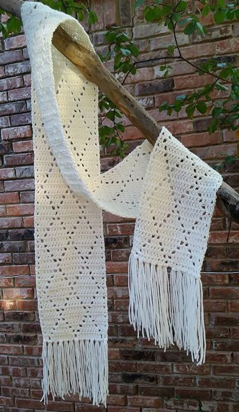 Crochet Diamond, Col Crochet, Crocheted Shawl, Crocheted Scarves, Crocheted Scarf, شال كروشيه, Crochet Scarf Pattern Free, Crochet Scarfs, Scarf Patterns