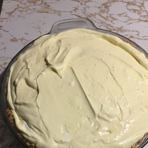 Graham Cracker Cream Pie, Vanilla Pudding Pie, Pudding Pie Recipes, Frozen Pudding, Banana Pudding Pies, Chocolate Graham Cracker Crust, Cream Pie Filling, Pies Savory, Vanilla Wafer Crust