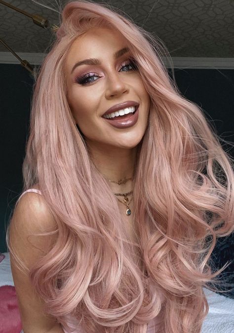 Rose Gold Long Hair, Pink Hair Makeup Looks, Baby Pink Hair Color, Lavender And Blonde Hair, Rose Blonde Hair, Blush Pink Hair, Pale Pink Hair, Hair Color 2024, Rose Gold Hair Blonde