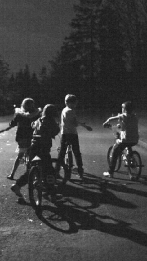 Hurry Up We're Dreaming, Riding Bikes, Black And White Photograph, Vintage Memory, Photo Vintage, Great Memories, The Good Old Days, Best Memories, Back In The Day