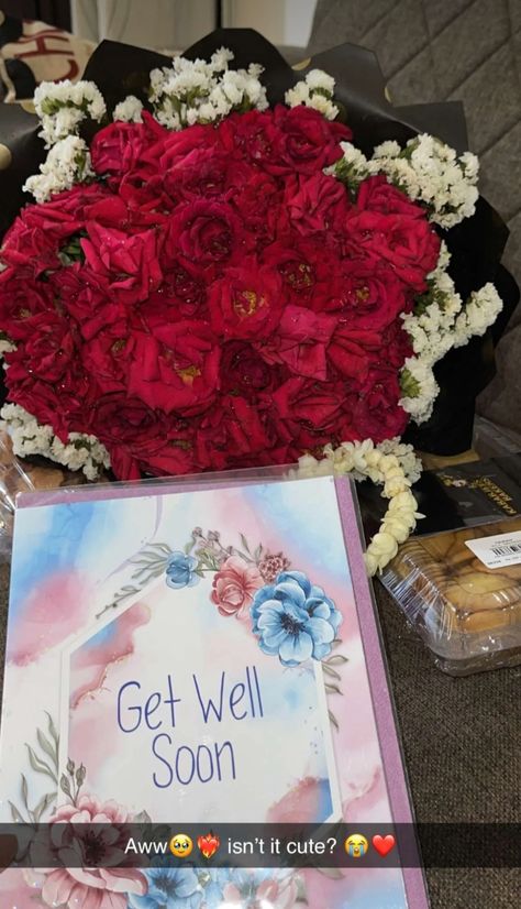 Get Well Soon Snapchat Stories, Get Well Soon Bouquet Flowers, Get Well Soon Flowers Snapchat, Get Well Soon Flowers Bouquets, Flowers In Hospital, Flowers Snapchat Story, Sick Snap, Hospital Flowers, Get Well Soon Gift Ideas