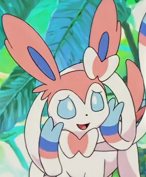 Sylveon Pfp, Shiny Sylveon, Pokemon Pfps, Pokemon Sylveon, Giratina Pokemon, Bel Art, Pokemon Eeveelutions, Cute Pokemon Pictures, Shiny Pokemon