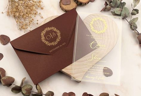 Wedding Invitation Transparent, Transparent Invitation, Brown Wedding Themes, Brown Wedding Invitations, Wedding Brown, Clear Acrylic Wedding Invitations, Acrylic Wedding Invitation, Gold Foil Invitation, Chocolate Wedding