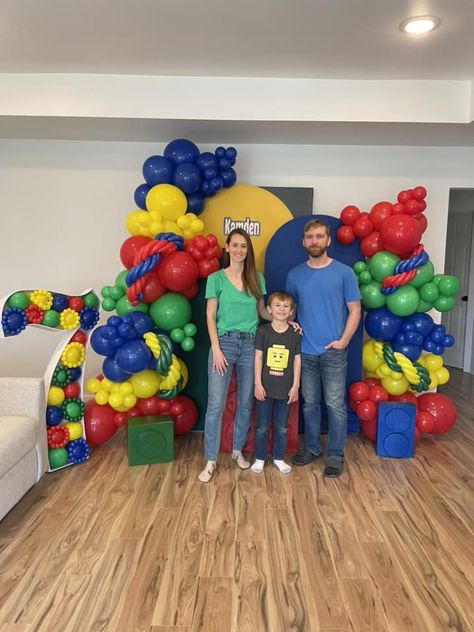 Lego Birthday Party Balloon Arch, Lego Balloon Arch, Lego Balloons, Building Legos, Birthday With Family, Balloon House, Lego Theme, 7 Birthday, Stocking Stuffers For Her