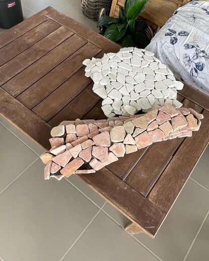 Tile Top Outdoor Table, Pebble Table Top Diy, Painted Tile Table, Backyard Patio Table Ideas, Coffee Table With Tile Top, Rectangle Mosaic Table, Tiling A Table, Mosaic Coffee Table Diy, Tile Coffee Table Diy