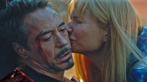 Avengers Endgame Scenes, Pepper And Tony, Tony Pepper, Marvel Scenes, Tony And Pepper, Toni Stark, Film Journal, Pepper Potts, Marvel Wall