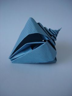 Paper Chase, Origami Kusudama, Origami And Quilling, Origami Fish, Origami 3d, 3d Origami, Book Arts, Paper Book, Sealife