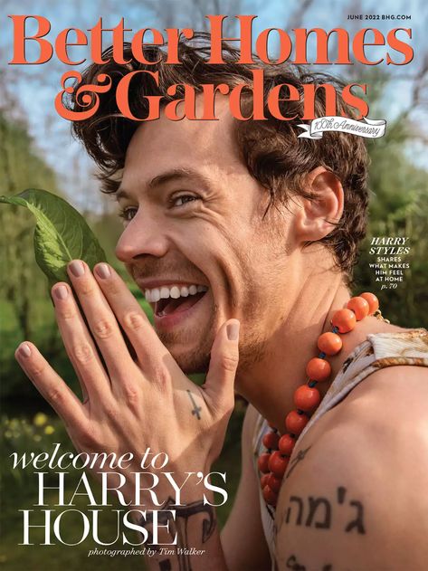 BHG June 2022 Cover With Harry Styles Better Homes And Gardens Magazine, Tim Walker, Better Homes And Garden, Harry Styles Photos, Mr Style, X Factor, Treat People With Kindness, Harry Edward Styles, Edward Styles