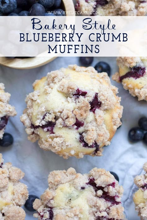 Fluffy Blueberry Muffins, Blueberry Crumb Muffins, Blueberry Muffin Topping, Blueberry Crumble Muffins, Muffins Homemade, Bakery Style Blueberry Muffins, Homemade Blueberry Muffins, Crumb Muffins, Quick Baking