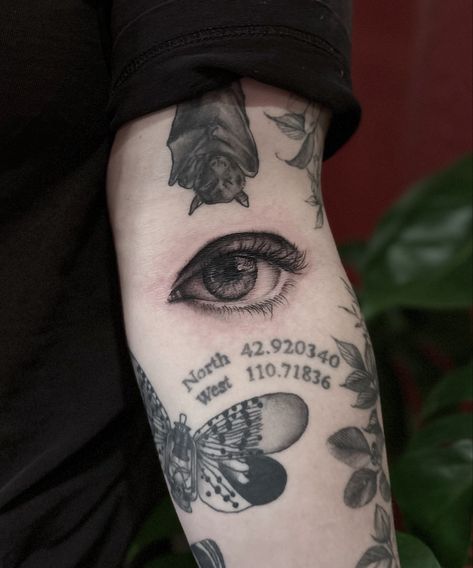 Elbow tattoo inspo eyeball tattoo. Black and grey eye tattoo Eye Tattoo Inner Elbow, Eye Tattoo On Elbow, Eye On Knee Tattoo, Eye Tattoo Design Realistic, Elbow Filler Tattoo, Eye Elbow Tattoo, Eyes Tattoo Forearm, Eye Tattoo Forearm, Eye Tattoo Arm