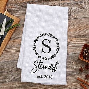 Personalized Kitchen Towels & More | Personalization Mall Thanksgiving Host Gift, Embroidery Kitchen Towels, Personalised Placemats, Tea Towels Diy, Personalized Tea Towel, Personalization Mall, Towel Ideas, Waffle Weave Towels, Monogram Towels