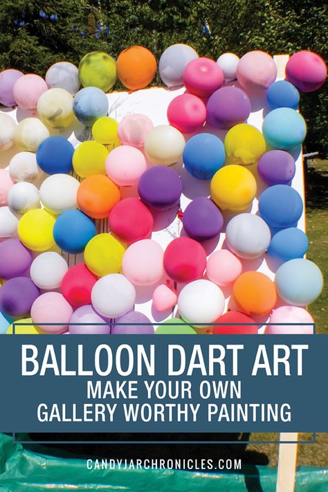 Diy Balloon Paint Art, Paint Balloons On Canvas, Dart Balloon Painting, Art Projects For Birthday Parties, Paint Balloon Dart Art, Art With Balloons, Painting Party Ideas For Adults, Paint Party Ideas For Adults, Ballon Painting