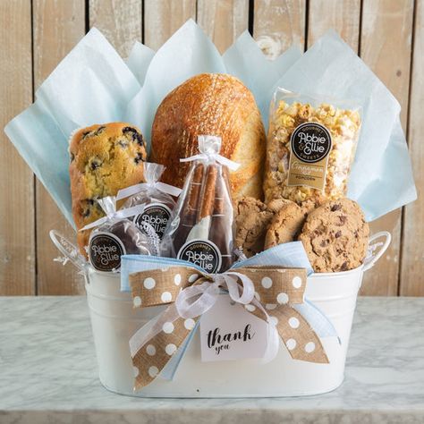 Christmas Food Gift Baskets, Pastry Basket, Bread Gifts, Pecan Turtles, Breakfast Basket, Cookie Gift Baskets, Cheese Brownies, Christmas Gift Hampers, Cream Cheese Brownies