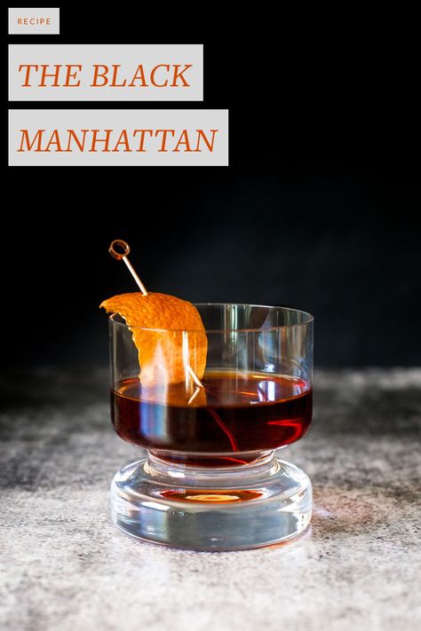 Black Manhattan Cocktail, Manhattan Cocktail Recipe, Black Manhattan, Manhattan Recipe, Spicy Candy, Christmas Drinks Alcohol, Manhattan Cocktail, Whisky Cocktails, Aromatic Bitters