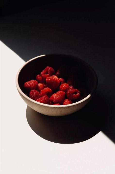 How To Get Awesome Still Life Photographs At Home | Light Stalking Foto Still Life, Food Photography Composition, White Ceramic Bowl, Still Life Pictures, Food Art Photography, Food Photoshoot, Dessert Photography, Shadow Photography, Food Photography Inspiration