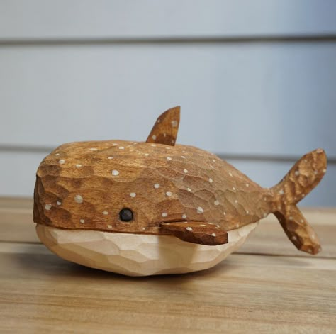 Shark Sculpture, Driftwood Crafts, Wood Carving Patterns, Hand Crafts, Carving Patterns, Carving Art, Whale Shark, Craft Stuff, Paper Clay