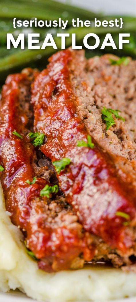 Everything about this meatloaf is good - it has the best glaze and the flavor is awesome. This is our go-to meatloaf recipe - it is easy and excellent! Quick Meatloaf, Quick Meatloaf Recipes, The Best Meatloaf, Resepi Biskut, Homemade Meatloaf, Classic Meatloaf Recipe, Good Meatloaf Recipe, Classic Meatloaf, Best Meatloaf