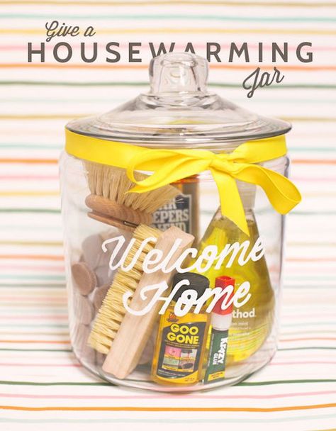 Housewarming Gift Ideas, Gifts In A Jar, Cadeau Diy, Jar Diy, Crafty Gifts, Housewarming Party, Jar Gifts, Diy Gift Ideas, Gifts To Make